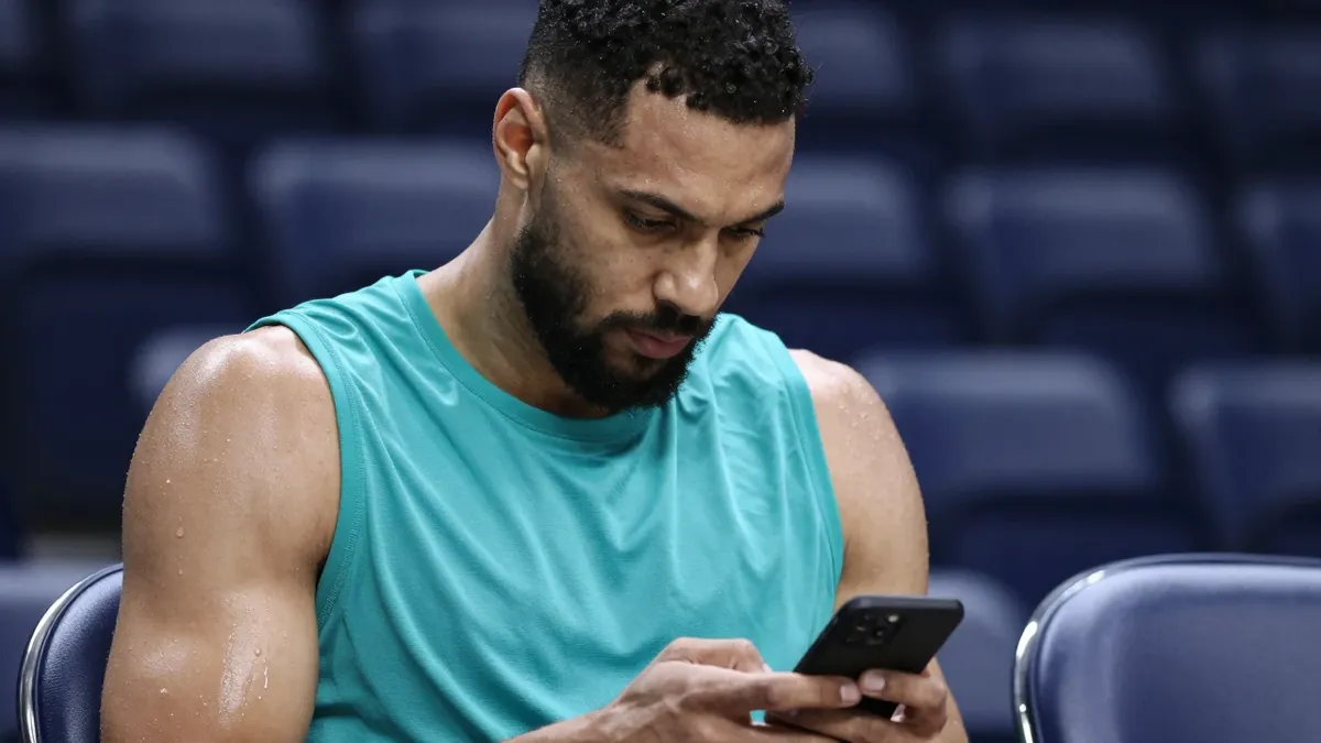 Miami Heat trade rumors: Kyrie Irving to Miami Heat in 4-team deal